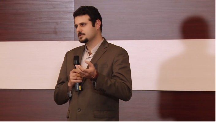 آقای سید احمد دلیری