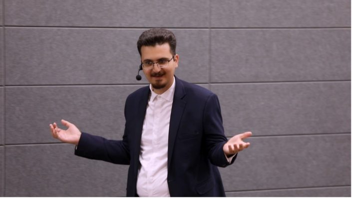 آقای سید مجتبی حسینی نیا